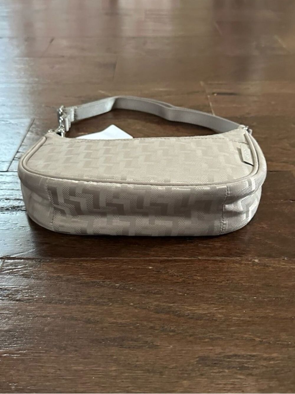 Lululemon Mini Shoulder Bag 1L City Essentials *L Monogram Jacquard-NWT - Picture 11 of 13
